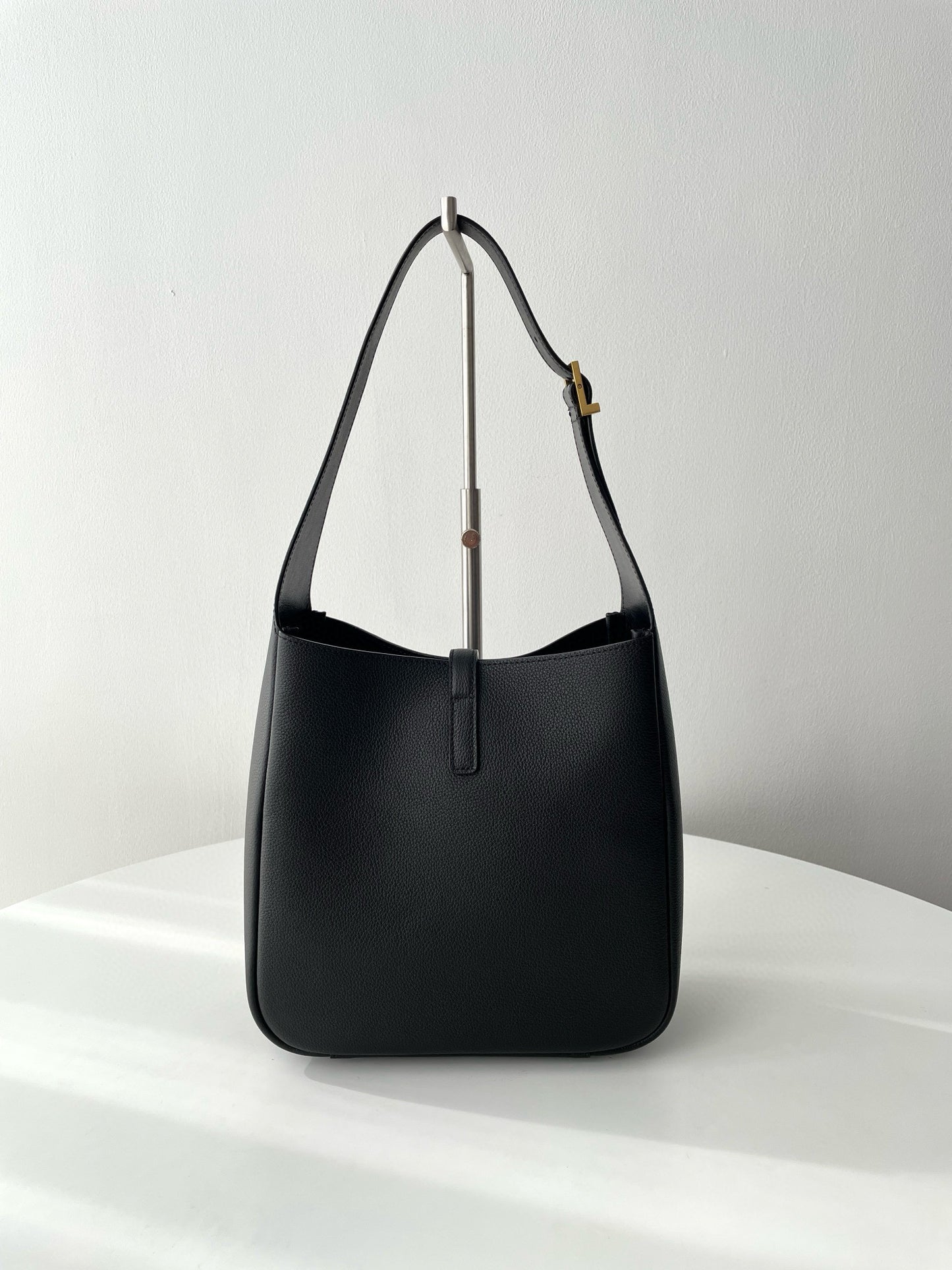 Ysl Le 5 A 7 Supple Small