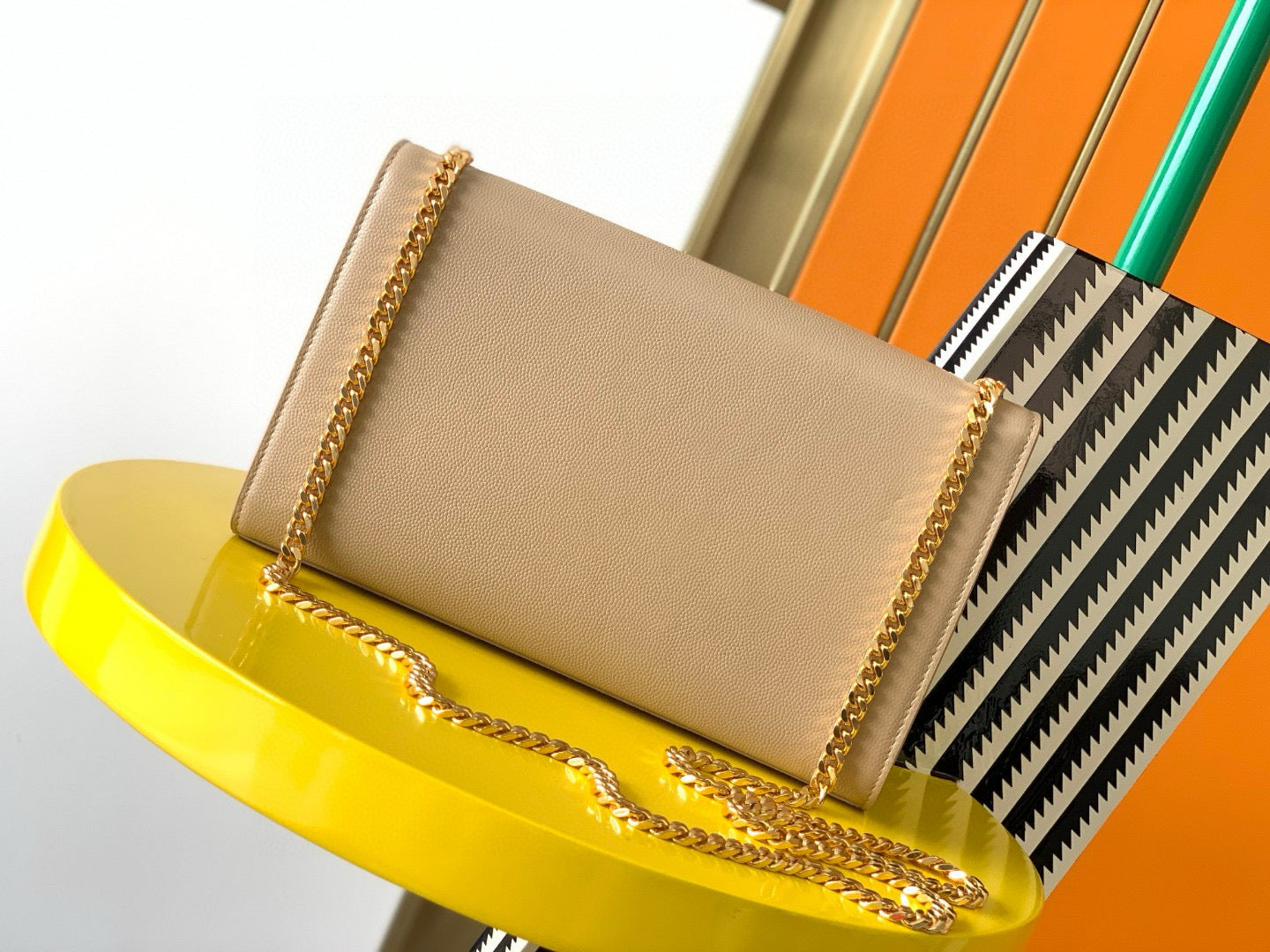 Yves Saint Laurent Kate Medium