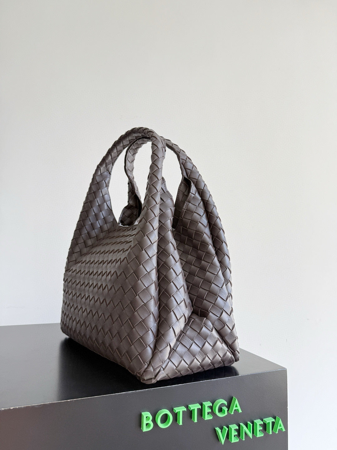 Large Campana