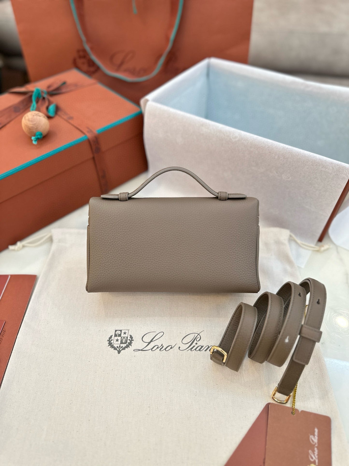 Loro Piana Extra Pocket L19