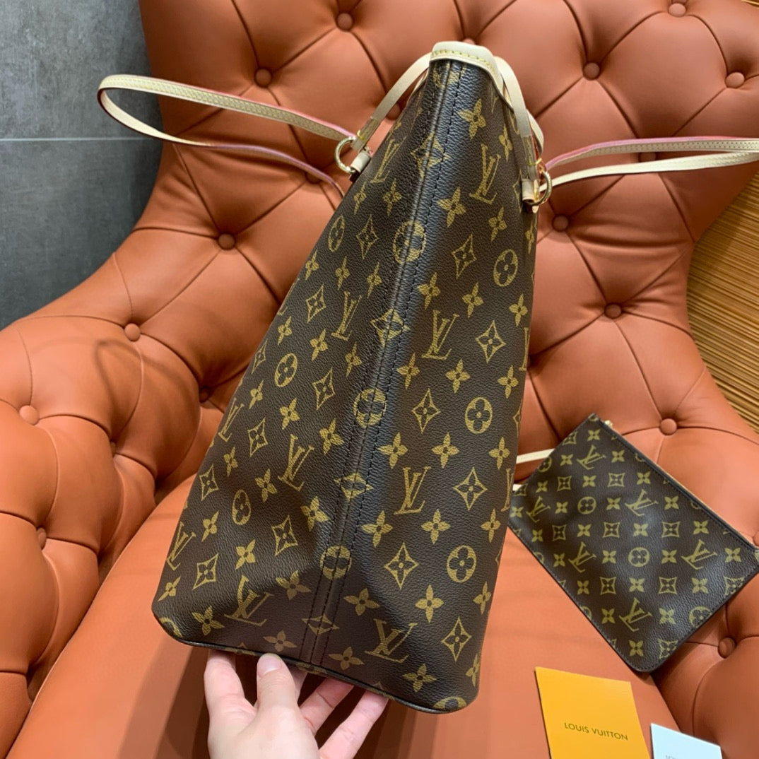 Louis Vuitton Neverfull MM
