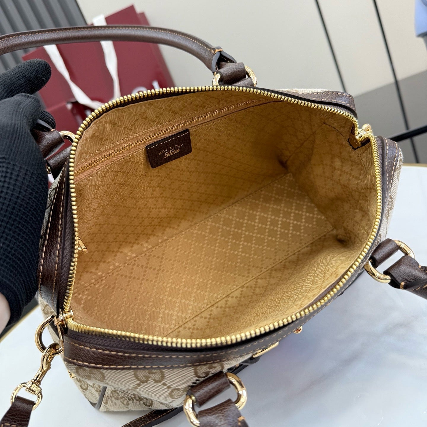 Borsetto Medium Boston Bag