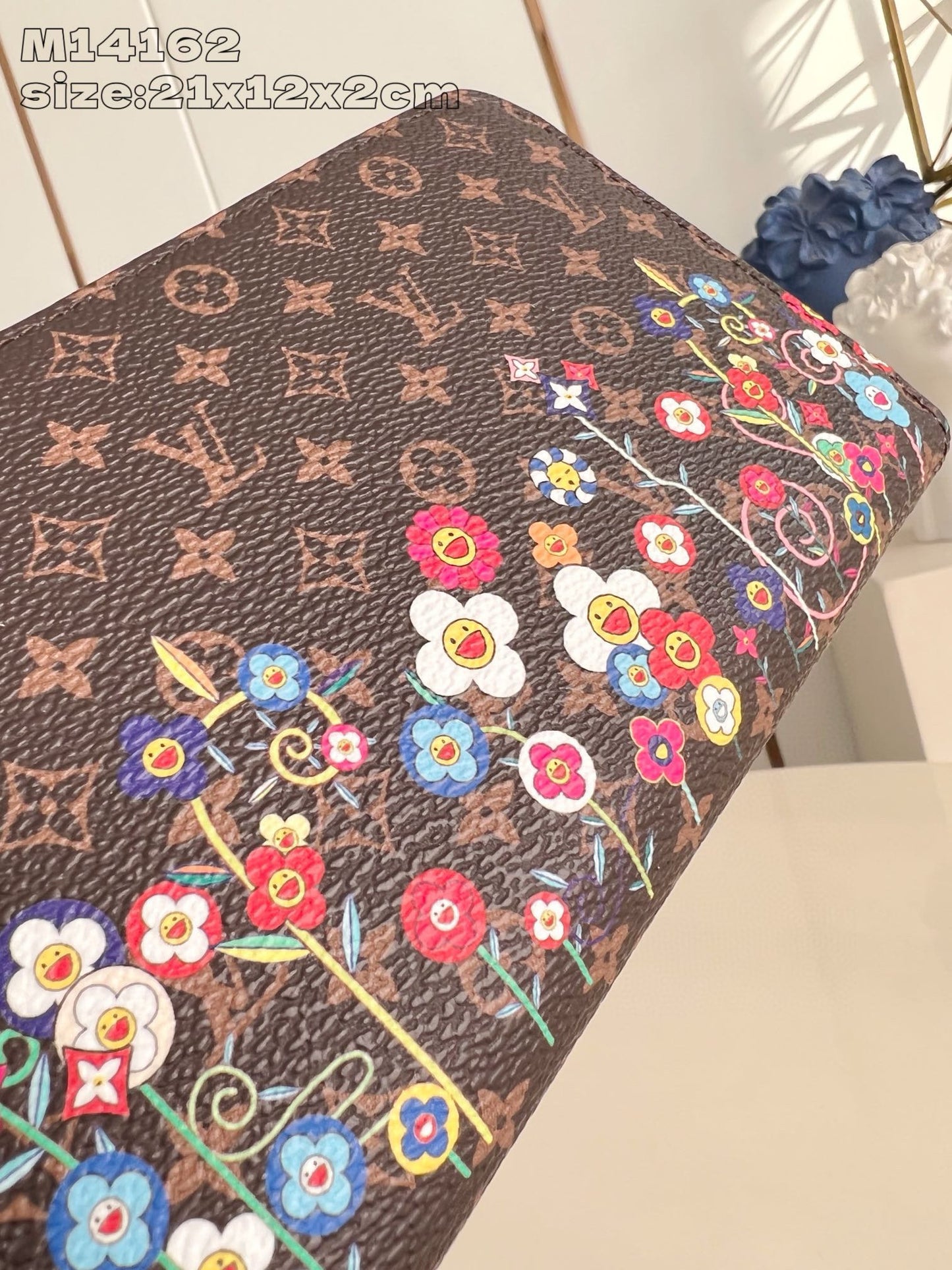 Louis Vuitton Zippy