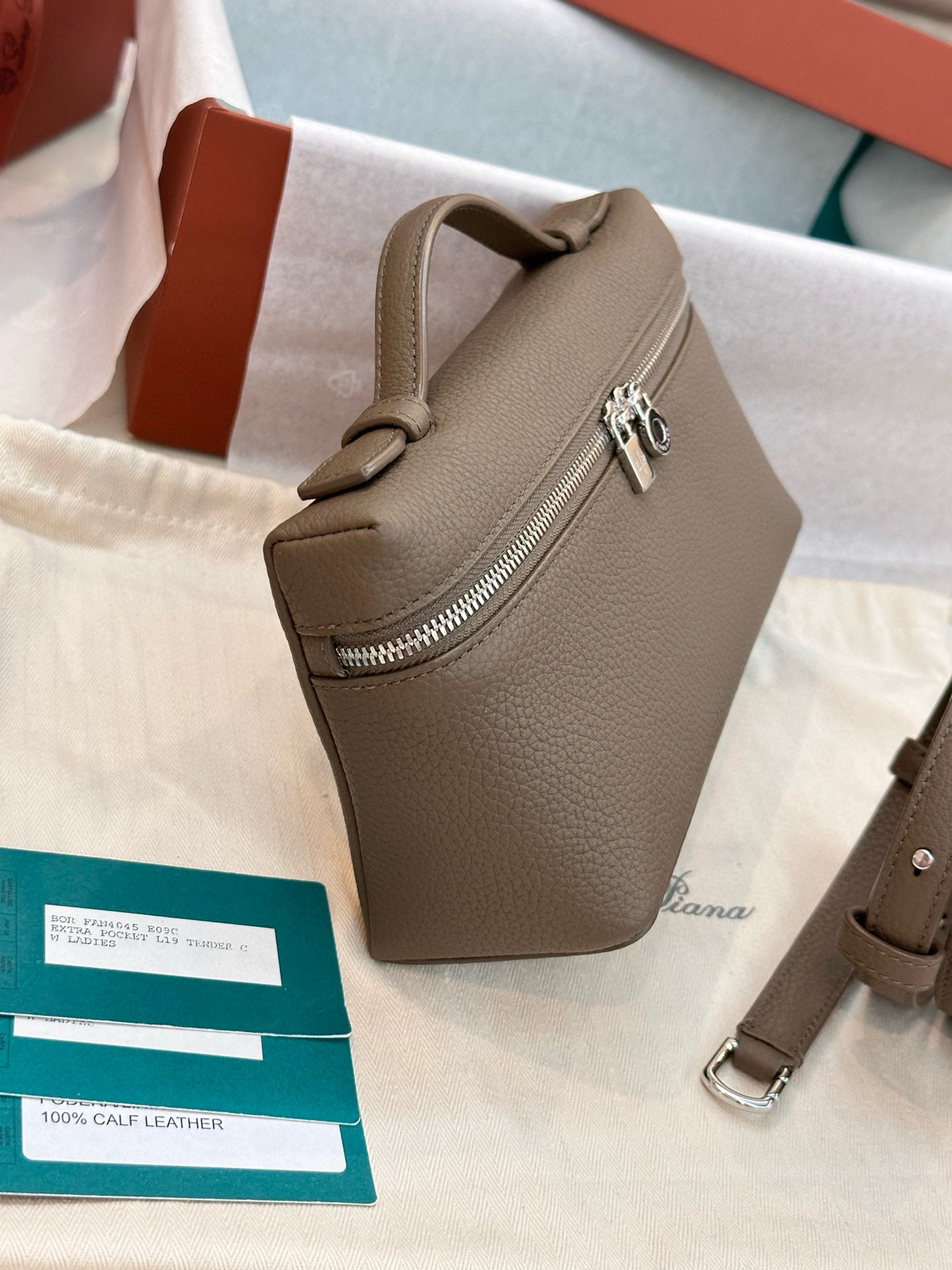 Loro Piana Extra Pocket L19