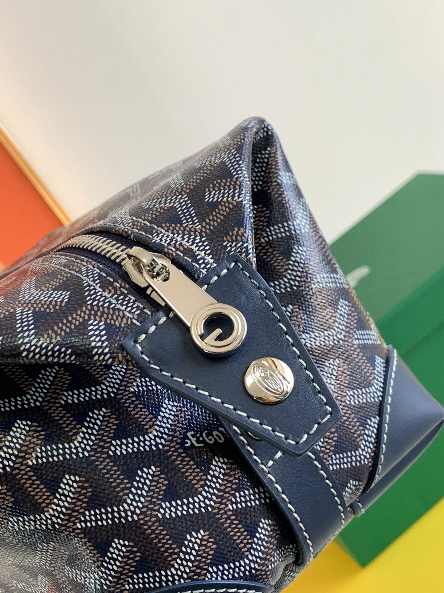 Goyard Boeing 25