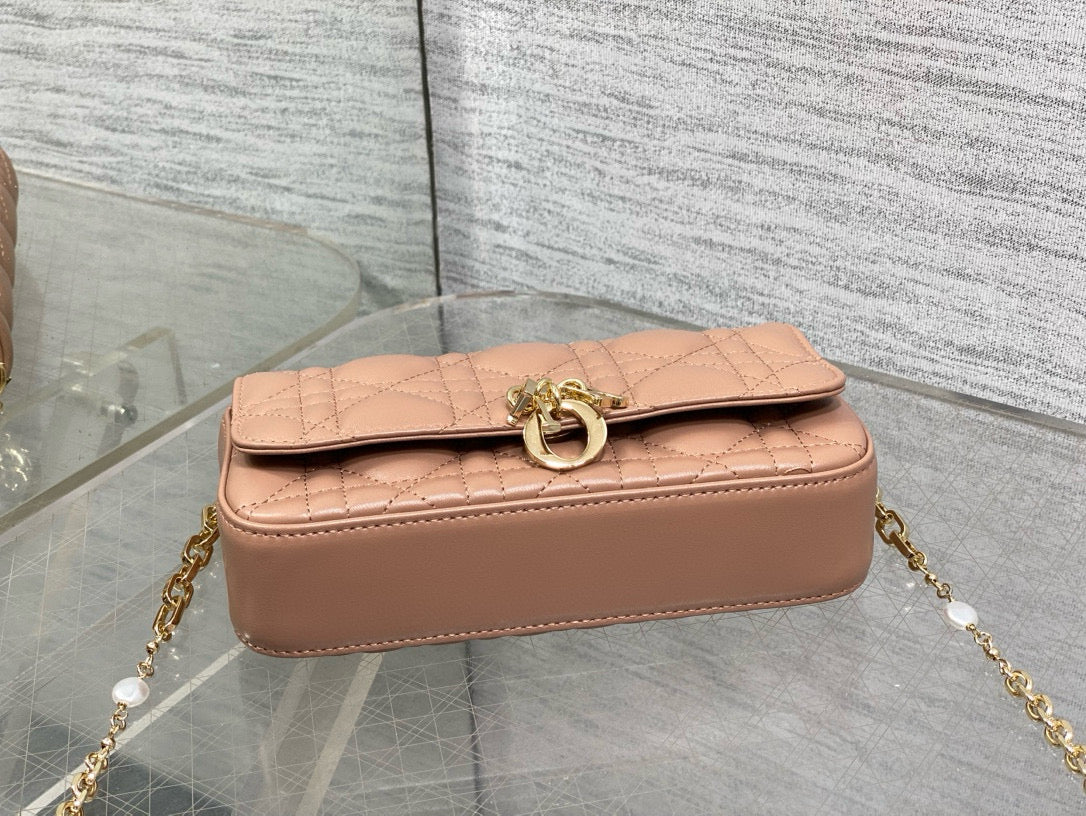 Talk Pouch Phone