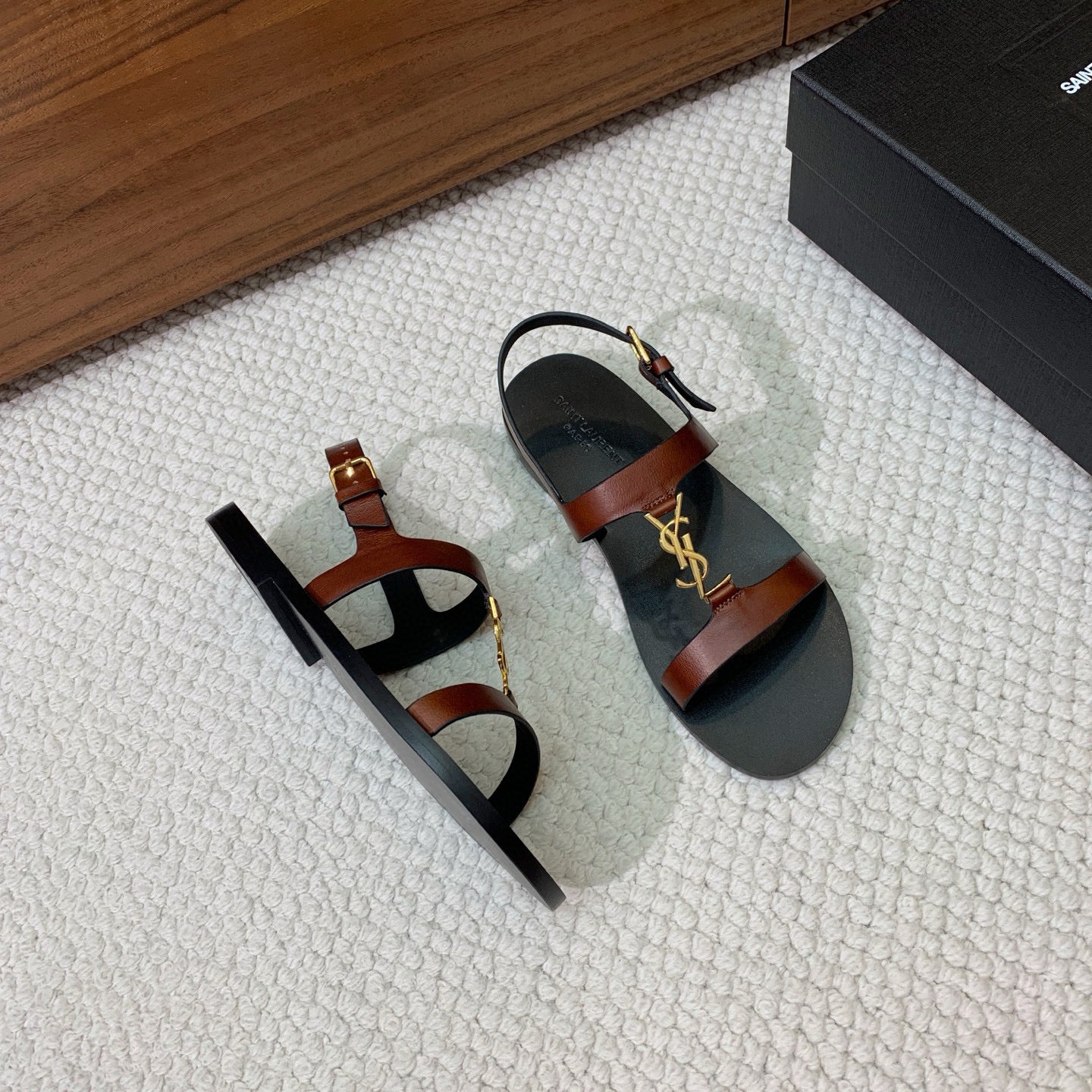 New Sandal