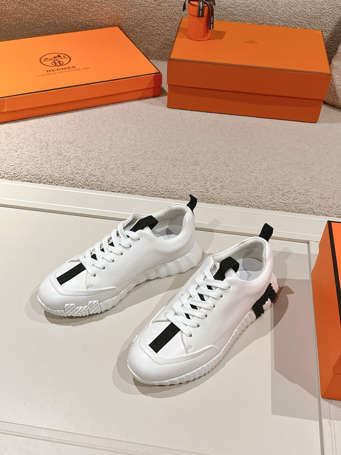 Hermes Sneaker