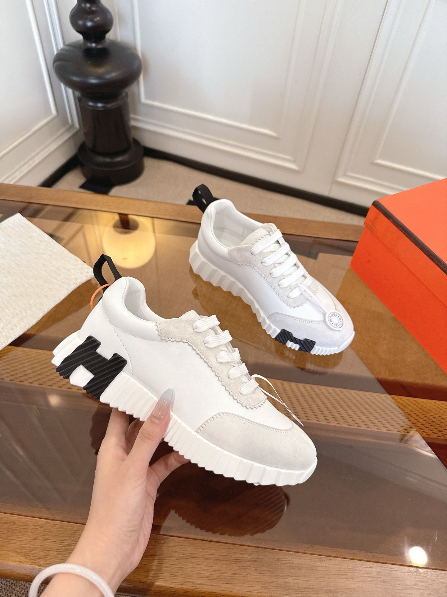 Sneakers