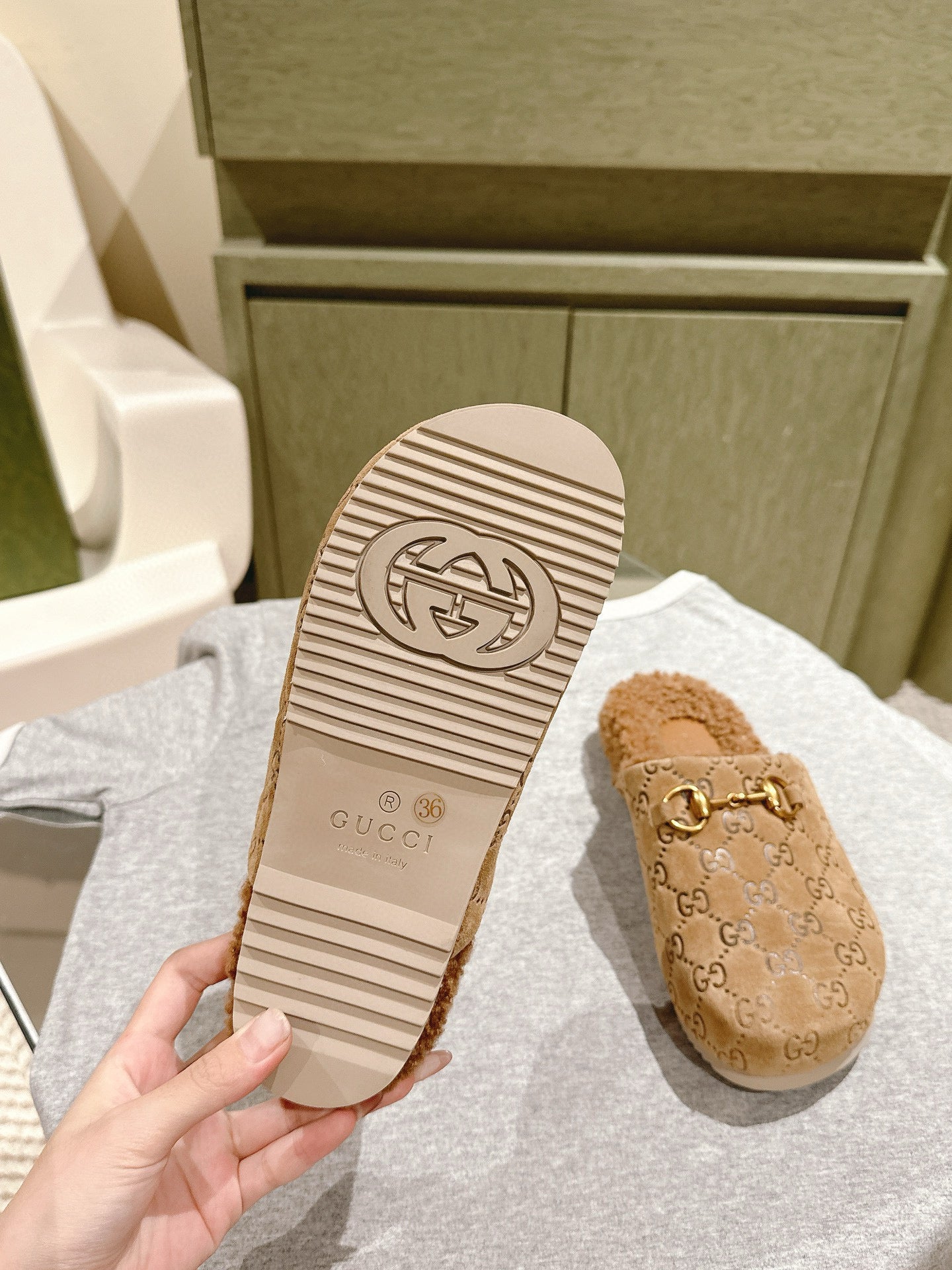 Gucci Slipper