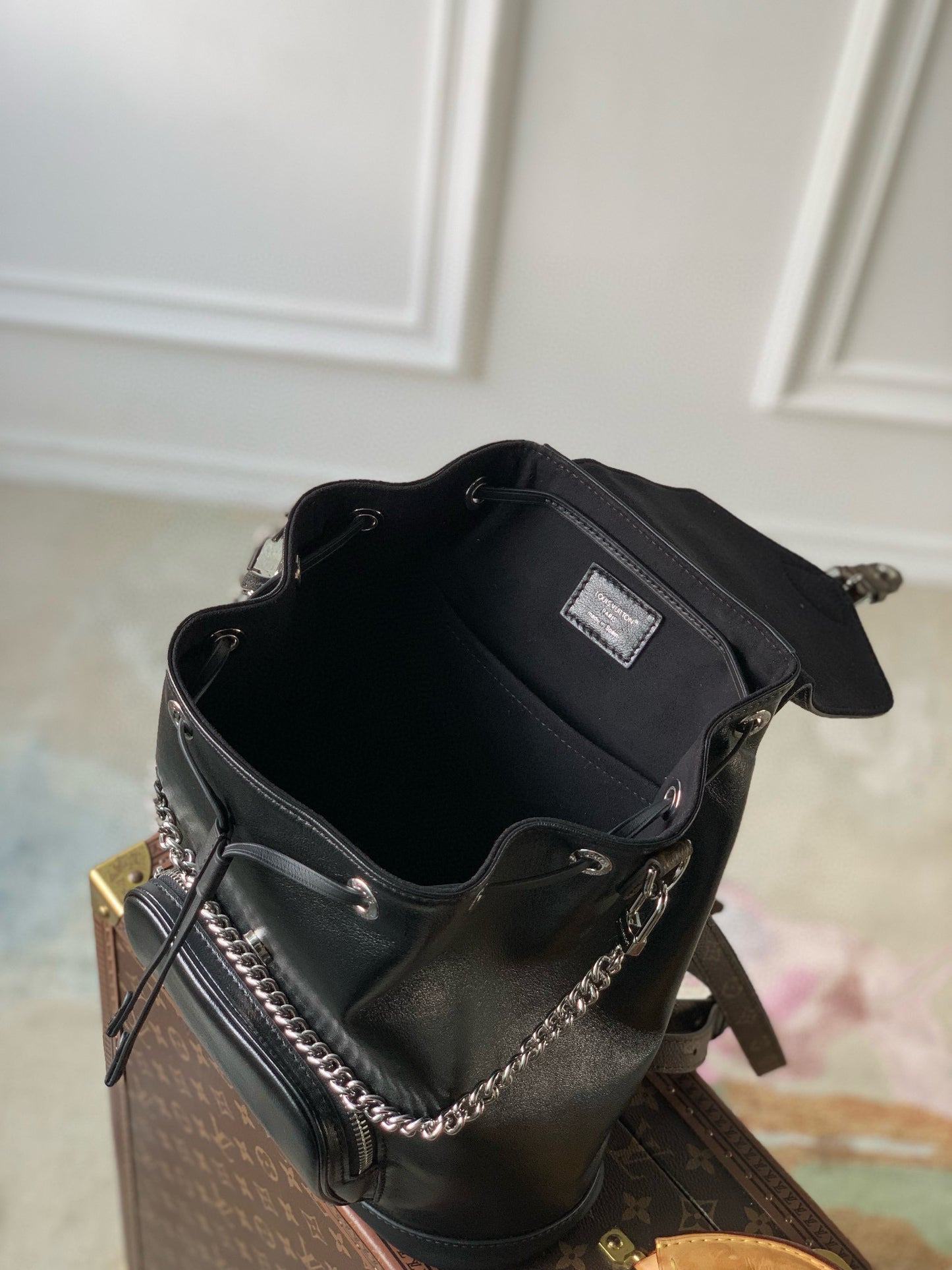 Louis Vuitton Montsouris Vibe Pm