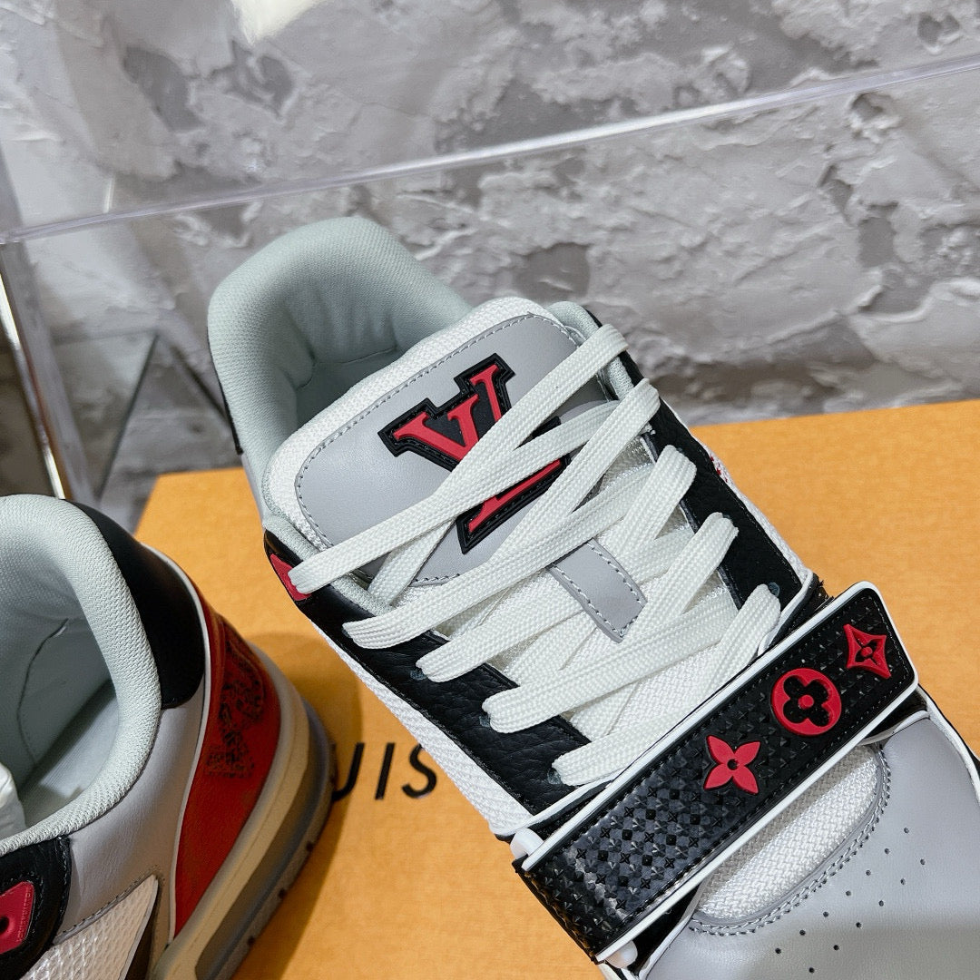 Louis Vuitton Trainer Sneaker