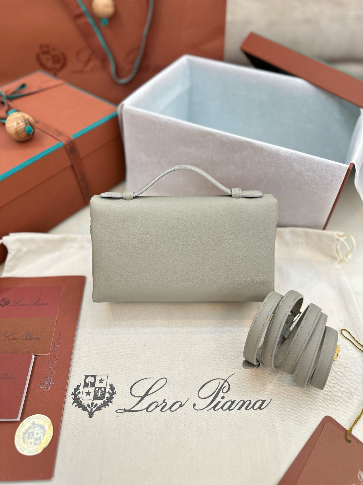 Loro Piana Extra Pocket L19