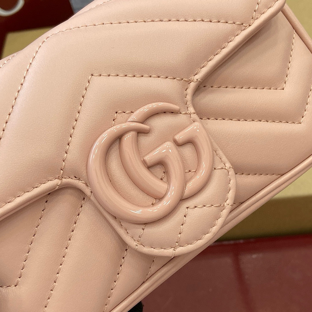 Gucci GG Marmont Super Mini