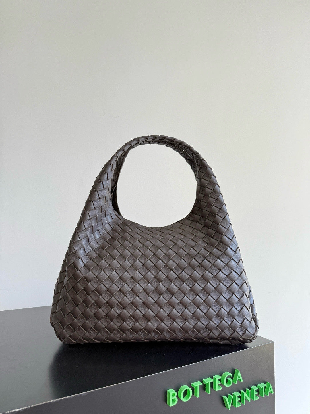 Large Campana