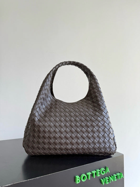 Large Campana