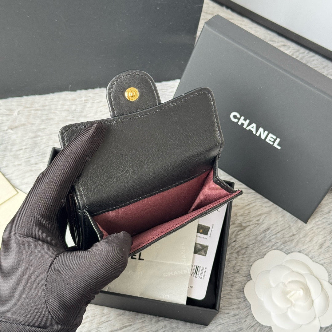 Classic Small Compact Wallet