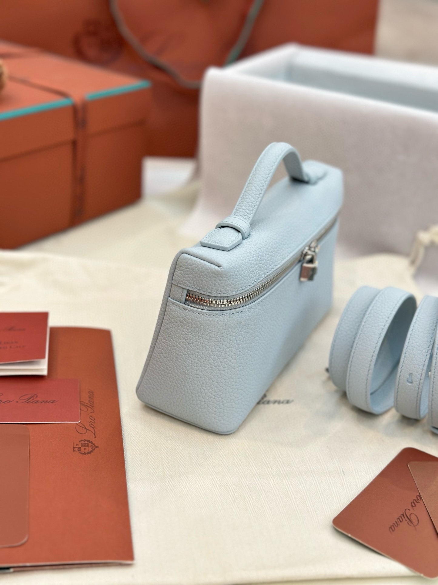 Loro Piana Extra Pocket L19