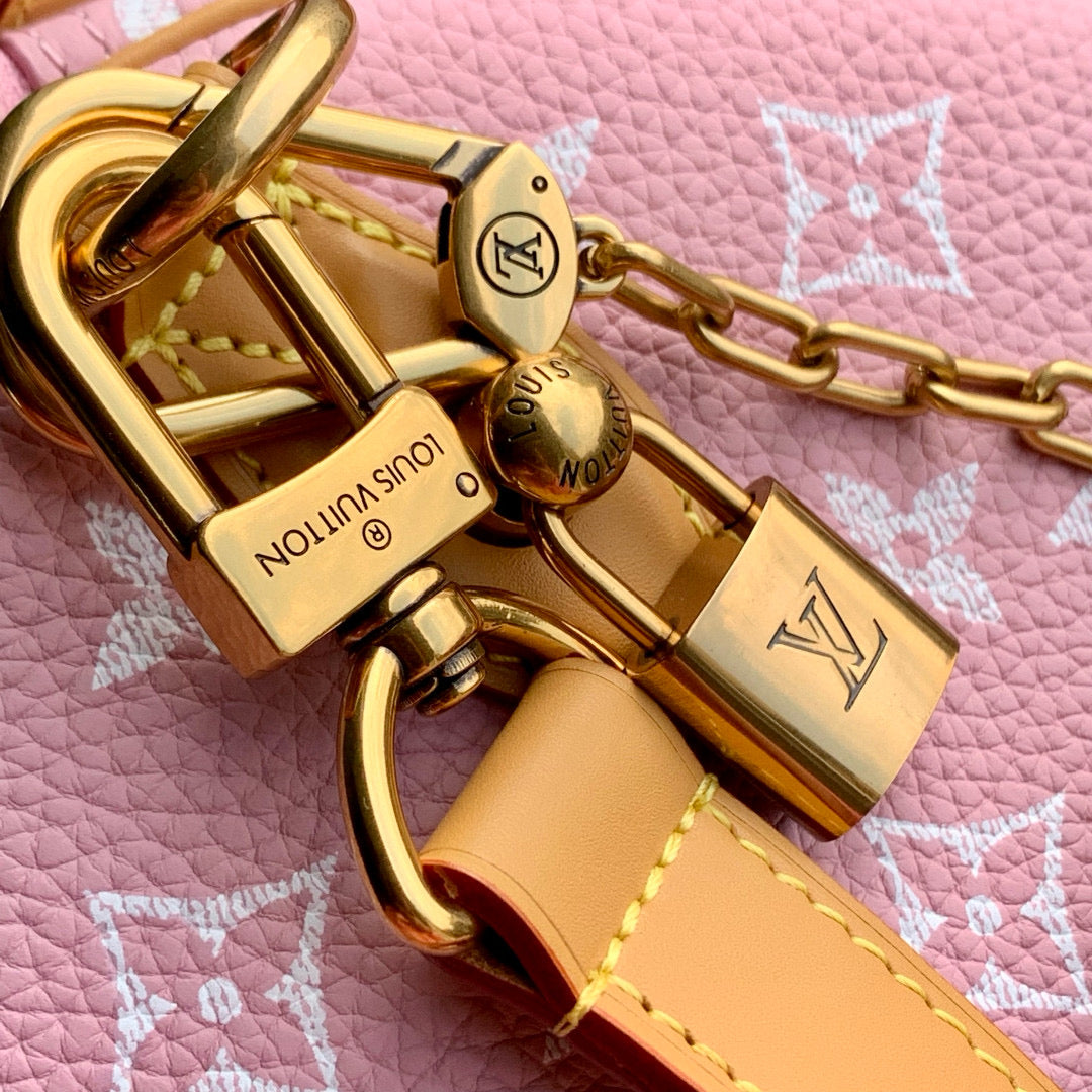 Louis Vuitton Speedy P9 Bandouliere  30