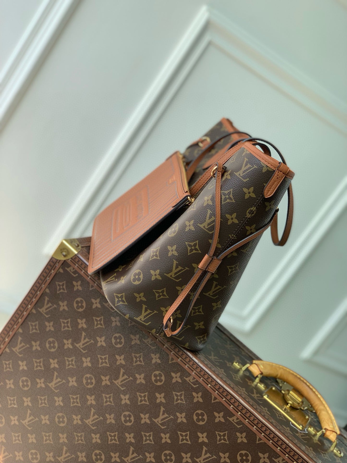 Louis Vuitton Neverfull Indside Out MM