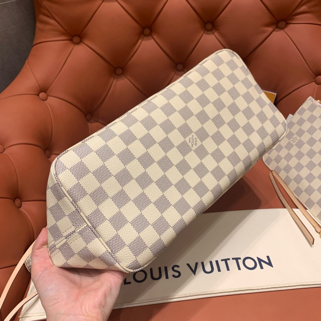 Louis Vuitton Neverfull MM