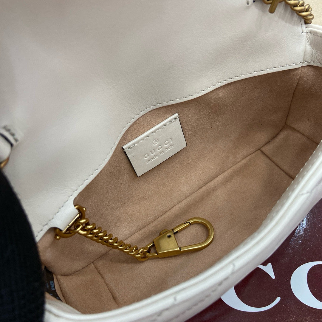 Gucci GG Marmont Super Mini