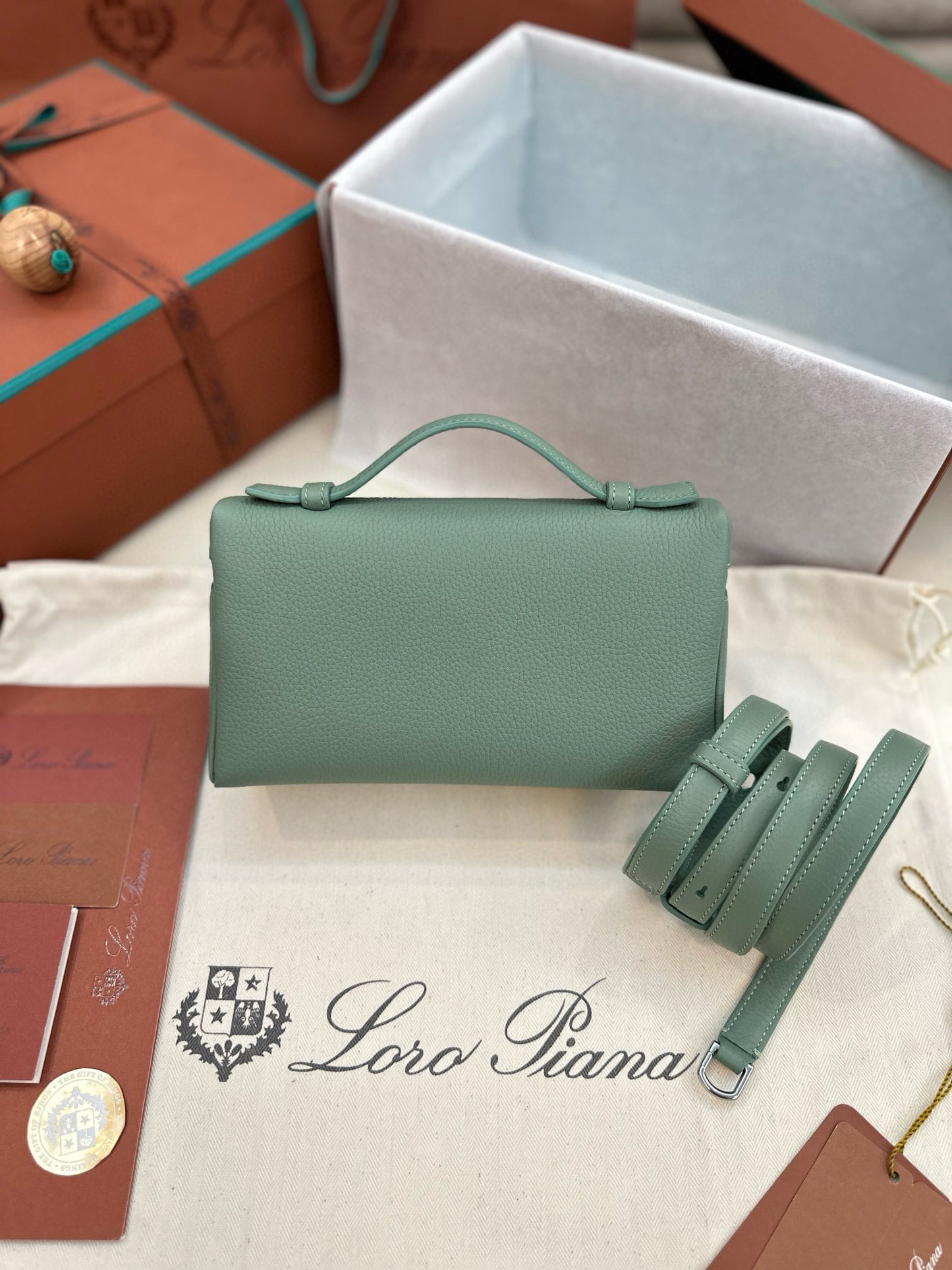 Loro Piana Extra Pocket L19