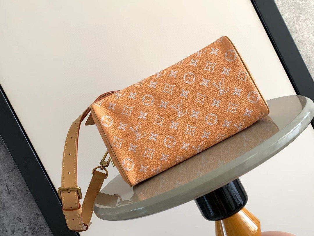 Louis Vuitton Speedy P9 Bandouliere 25