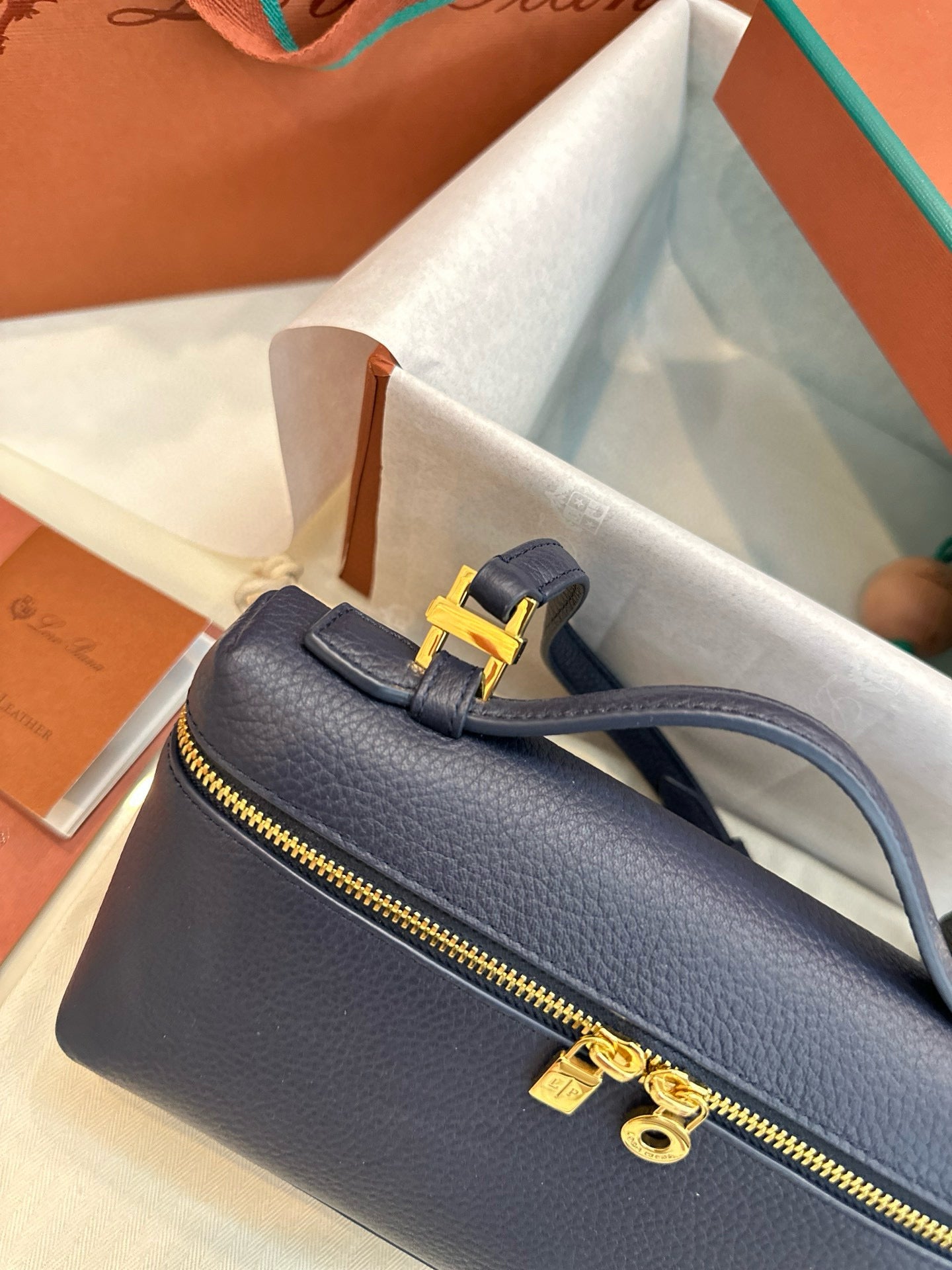 Loro Piana Extra Pocket L19