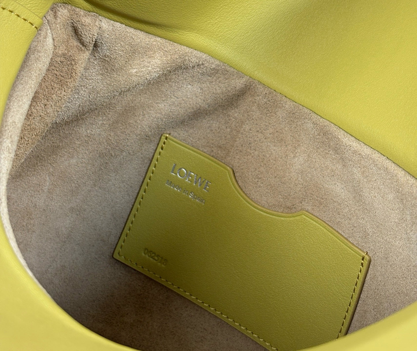 Loewe Medium Ola