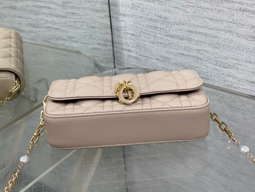 Talk Pouch Phone