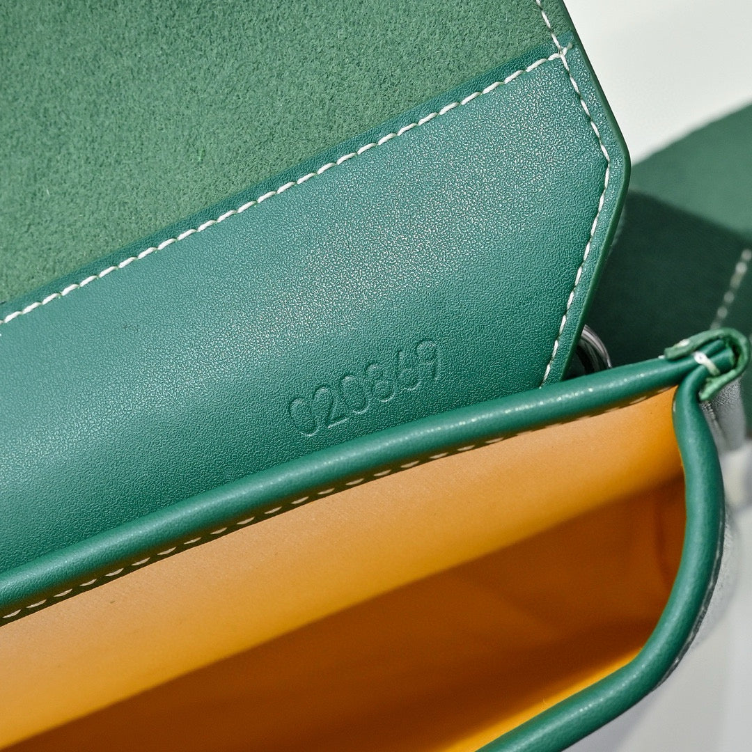 Gyrd Coursıer Messenger