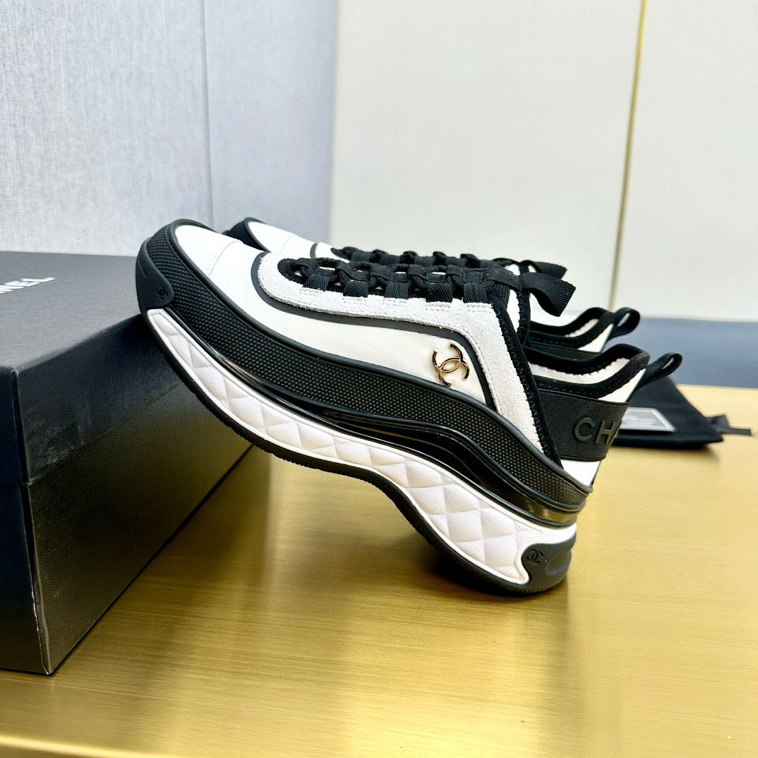 Chanel Sneaker