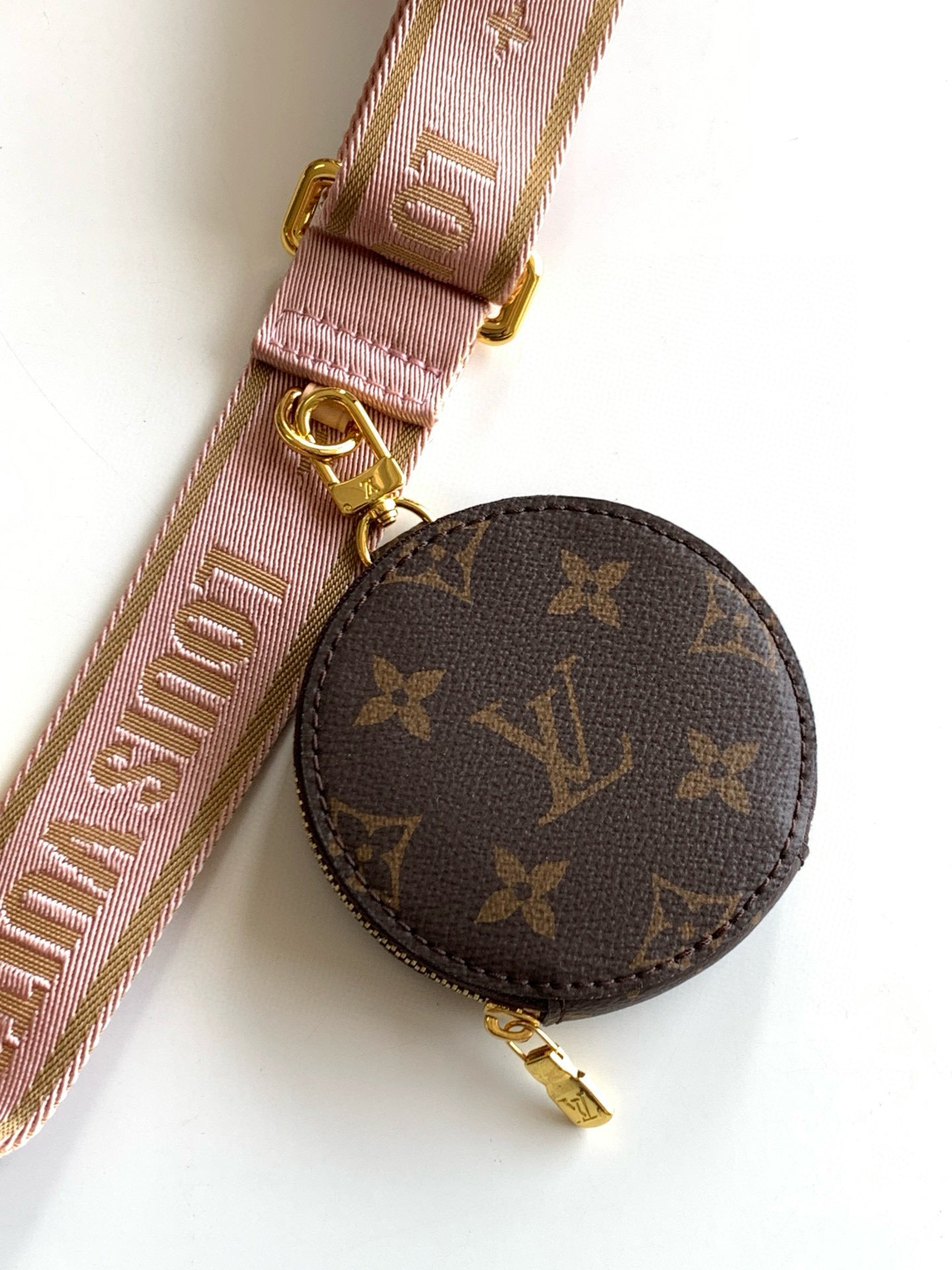 Louis Vuitton Multi Pochette Accessories
