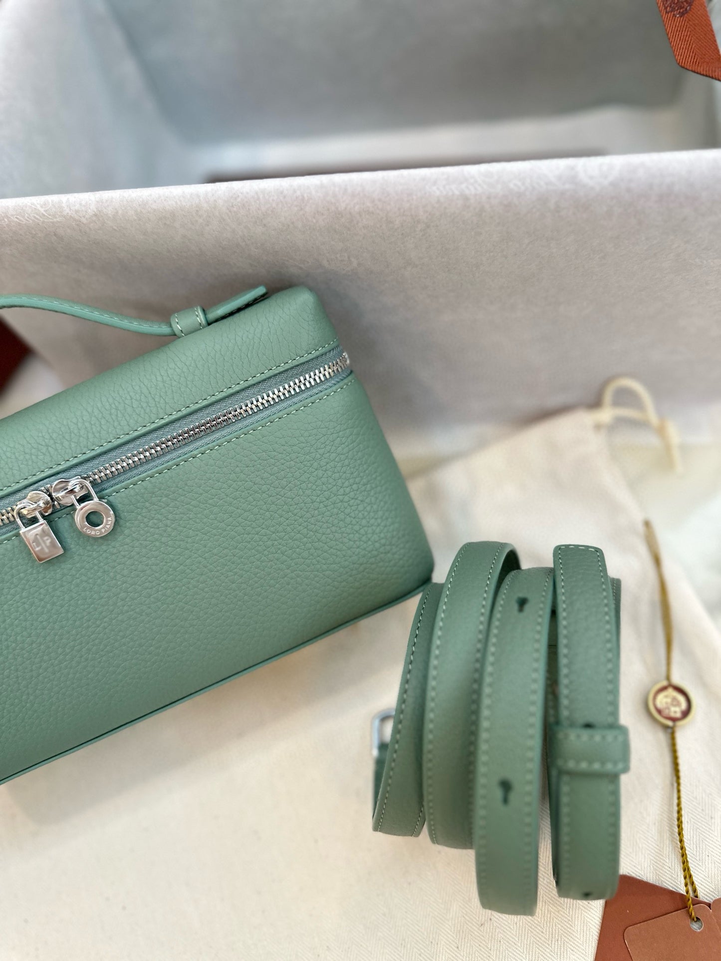 Loro Piana Extra Pocket L19