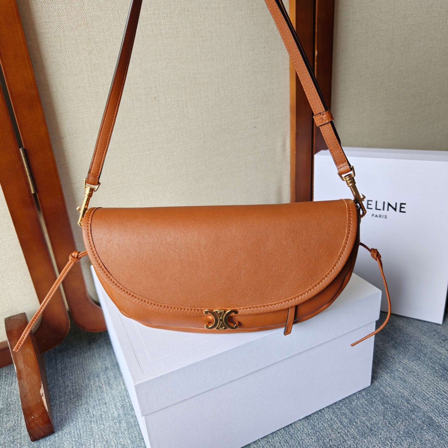 Little Halfmoon Soft Triomphe
