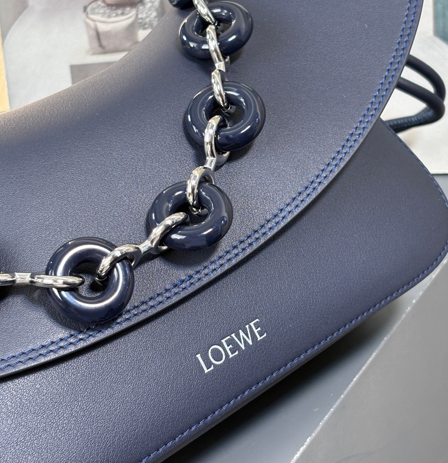 Loewe Medium Ola