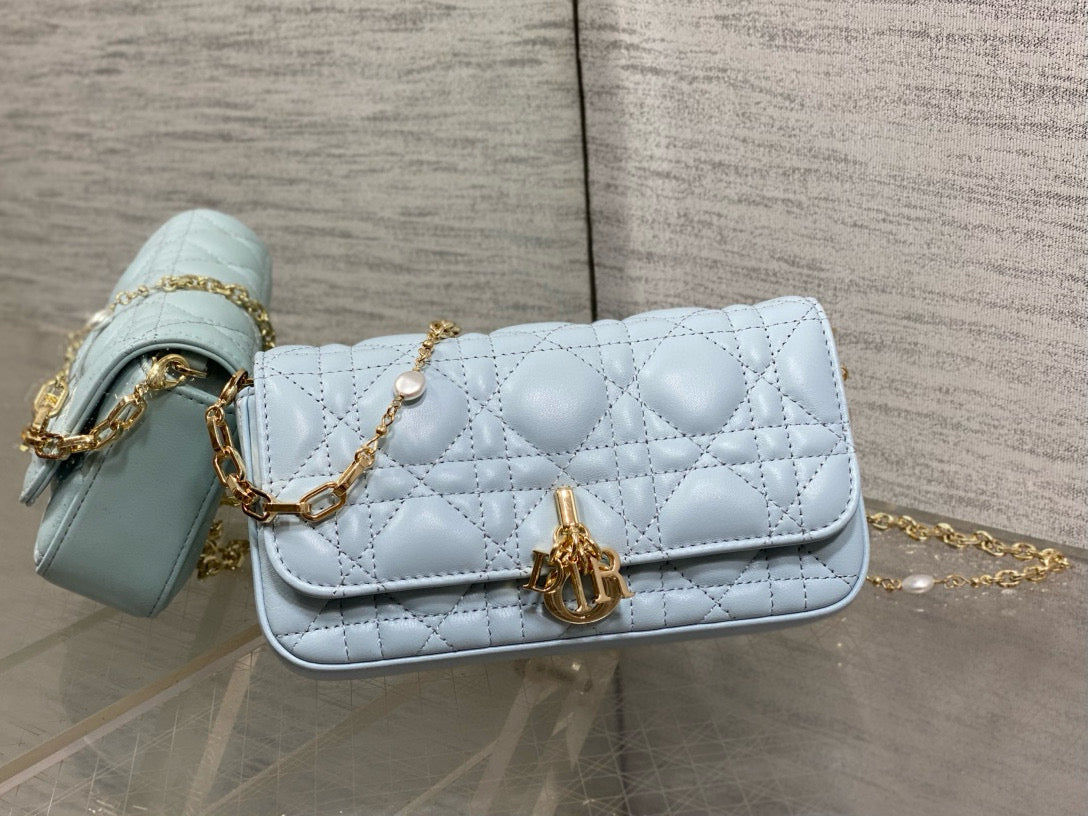 Talk Pouch Phone