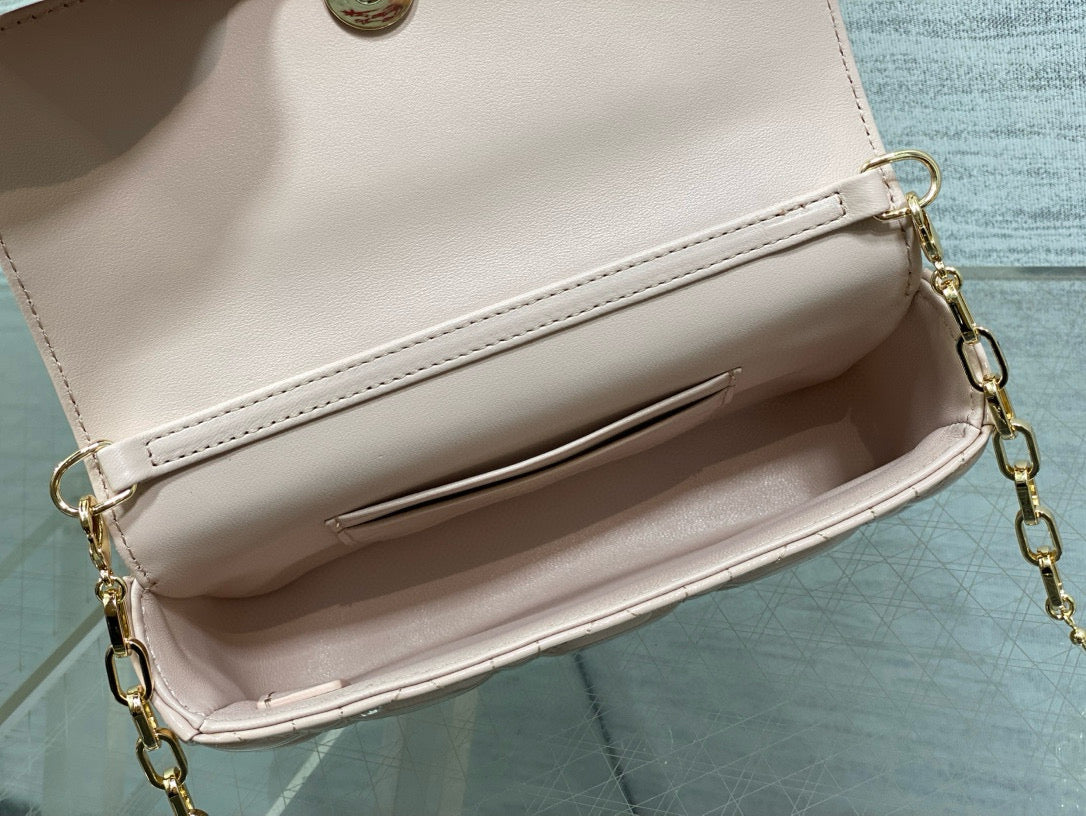Talk Pouch Phone