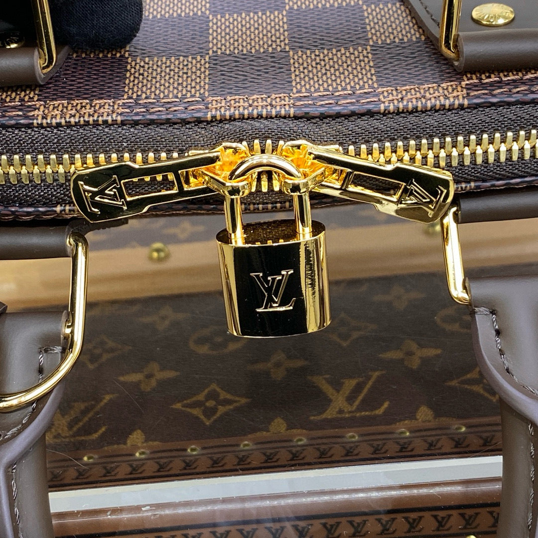 Louis Vuitton Alma BB