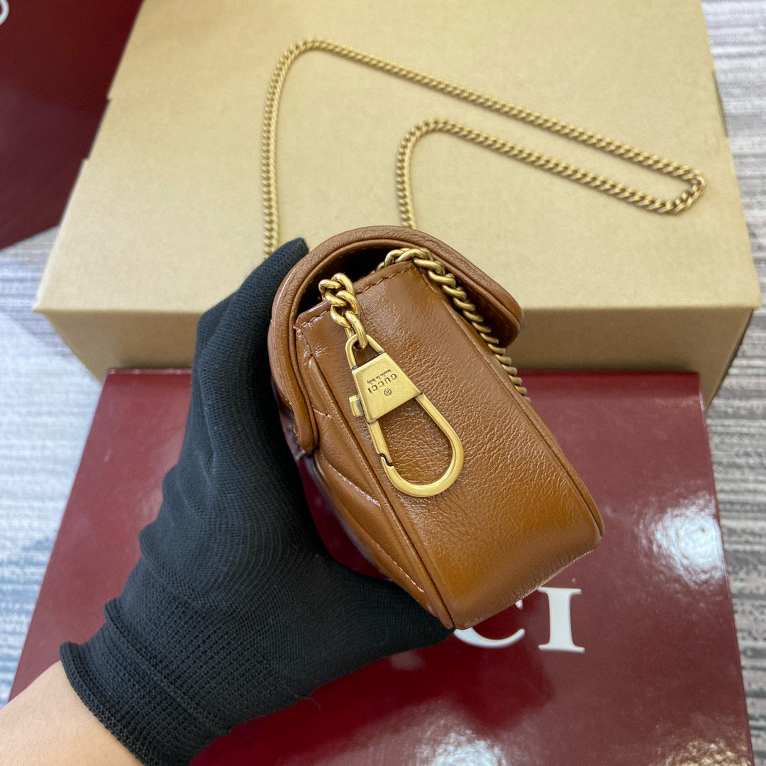 Gucci GG Marmont Super Mini