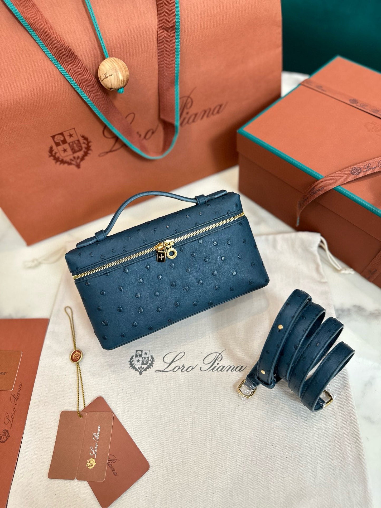 Loro Piana Extra Pocket L19 Ostrich