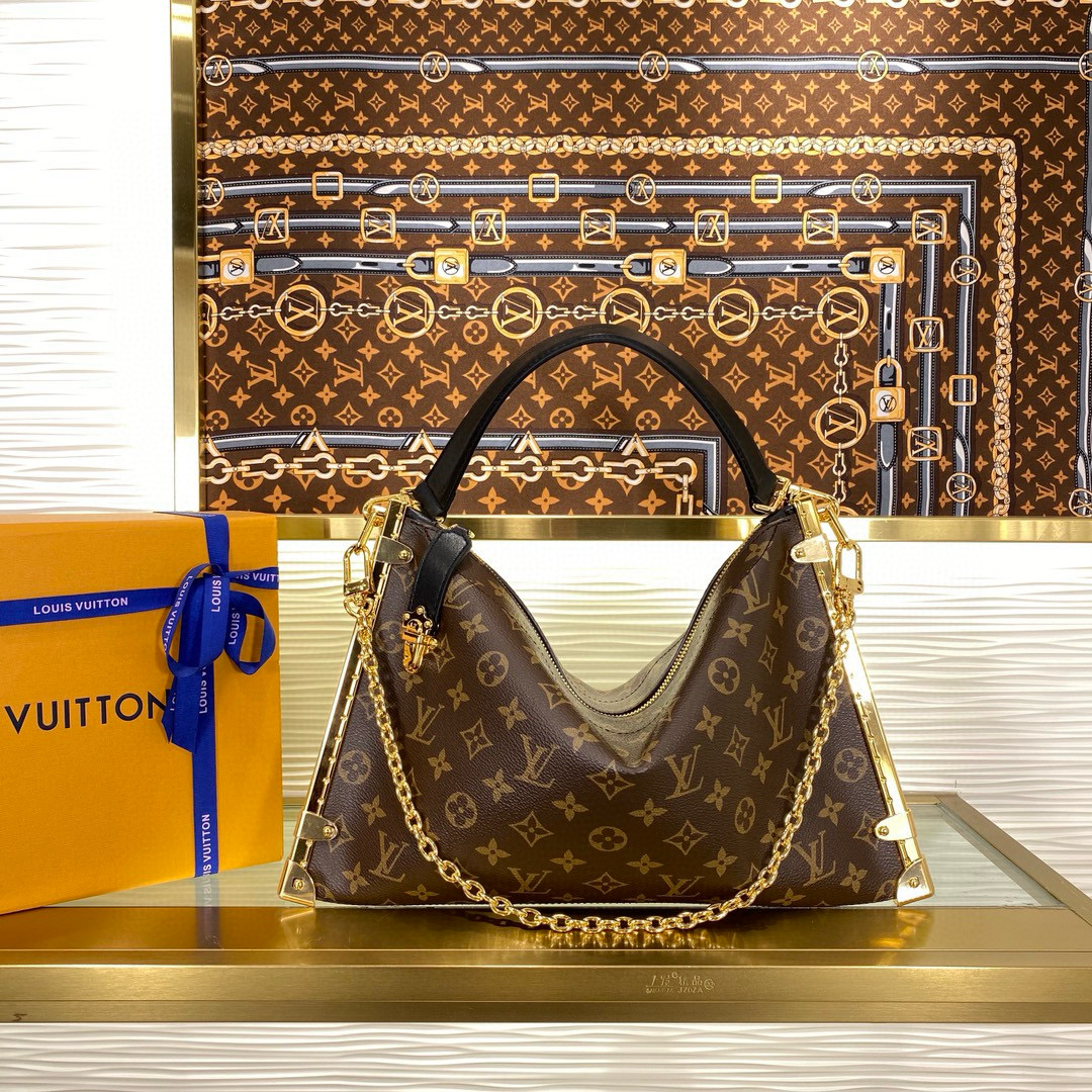 Louis Vuitton Lucky Trunk