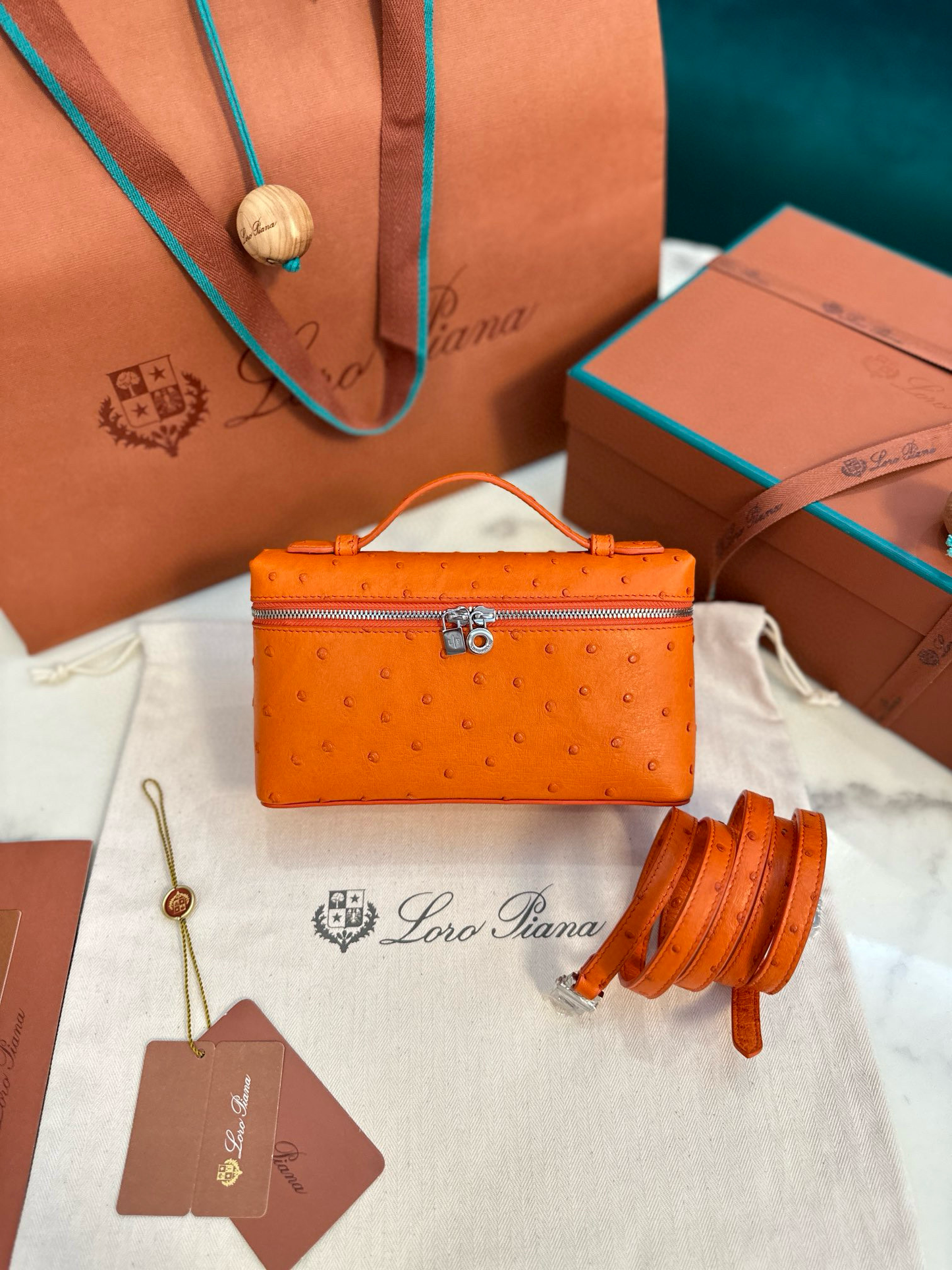 Loro Piana Extra Pocket L19 Ostrich