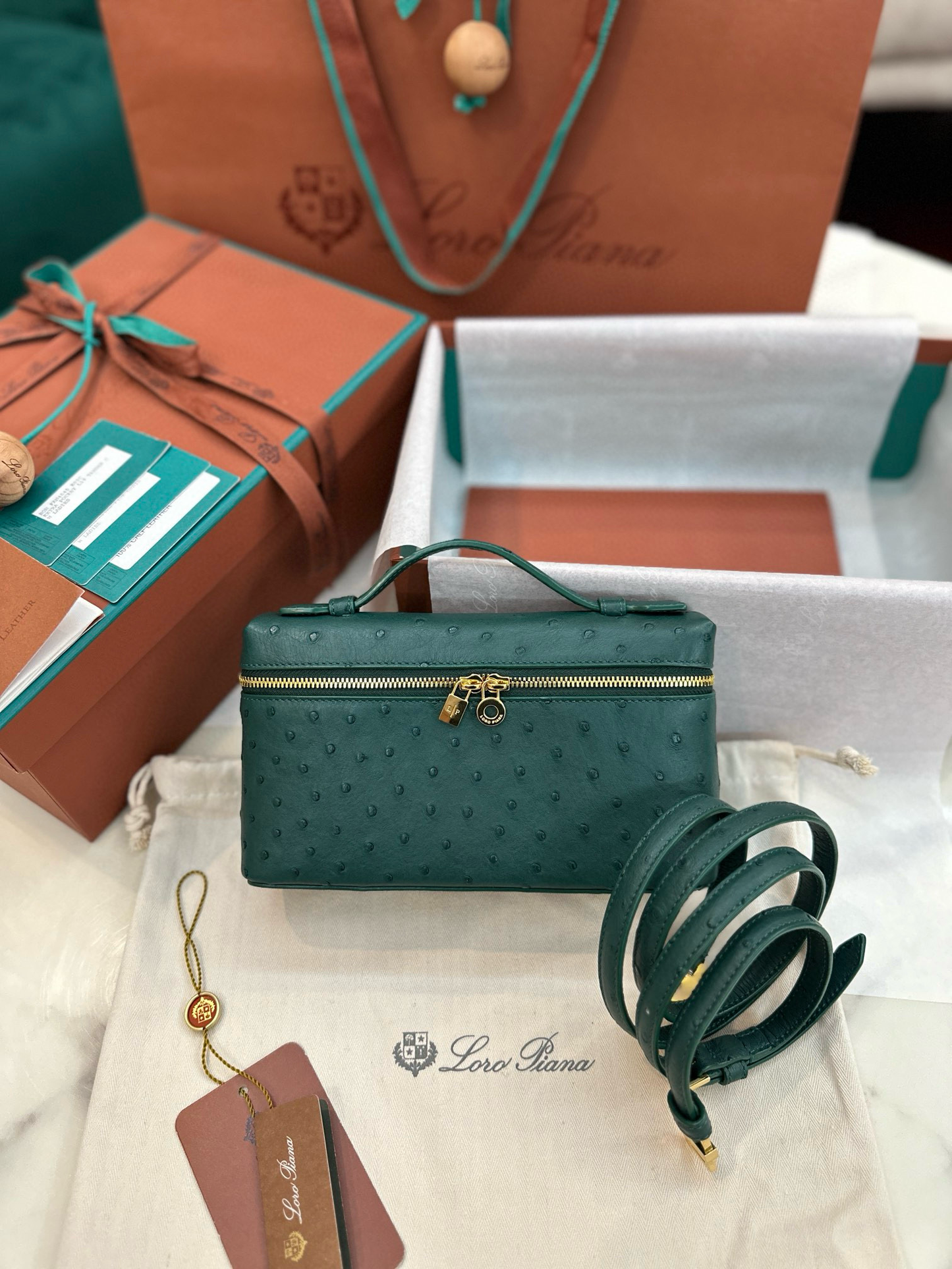 Loro Piana Extra Pocket L19 Ostrich