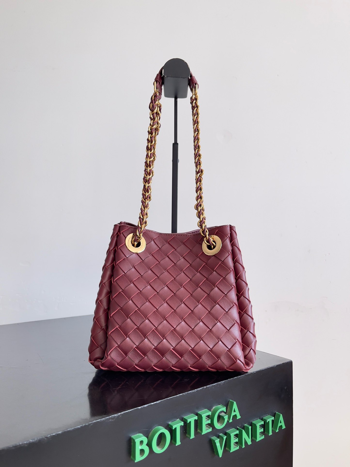 Bottega Veneta