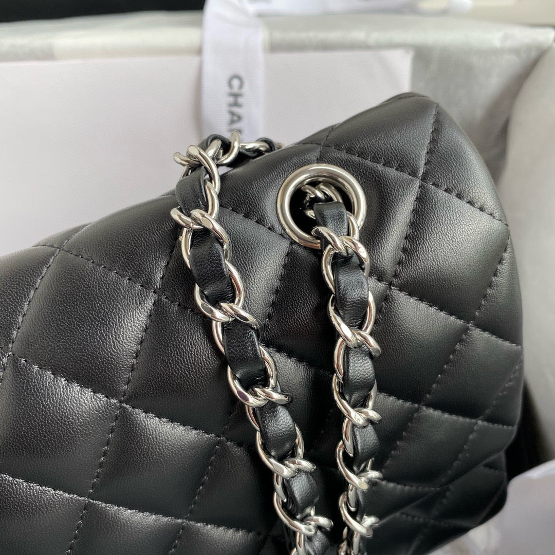Chanel Classic Handbag 2.55