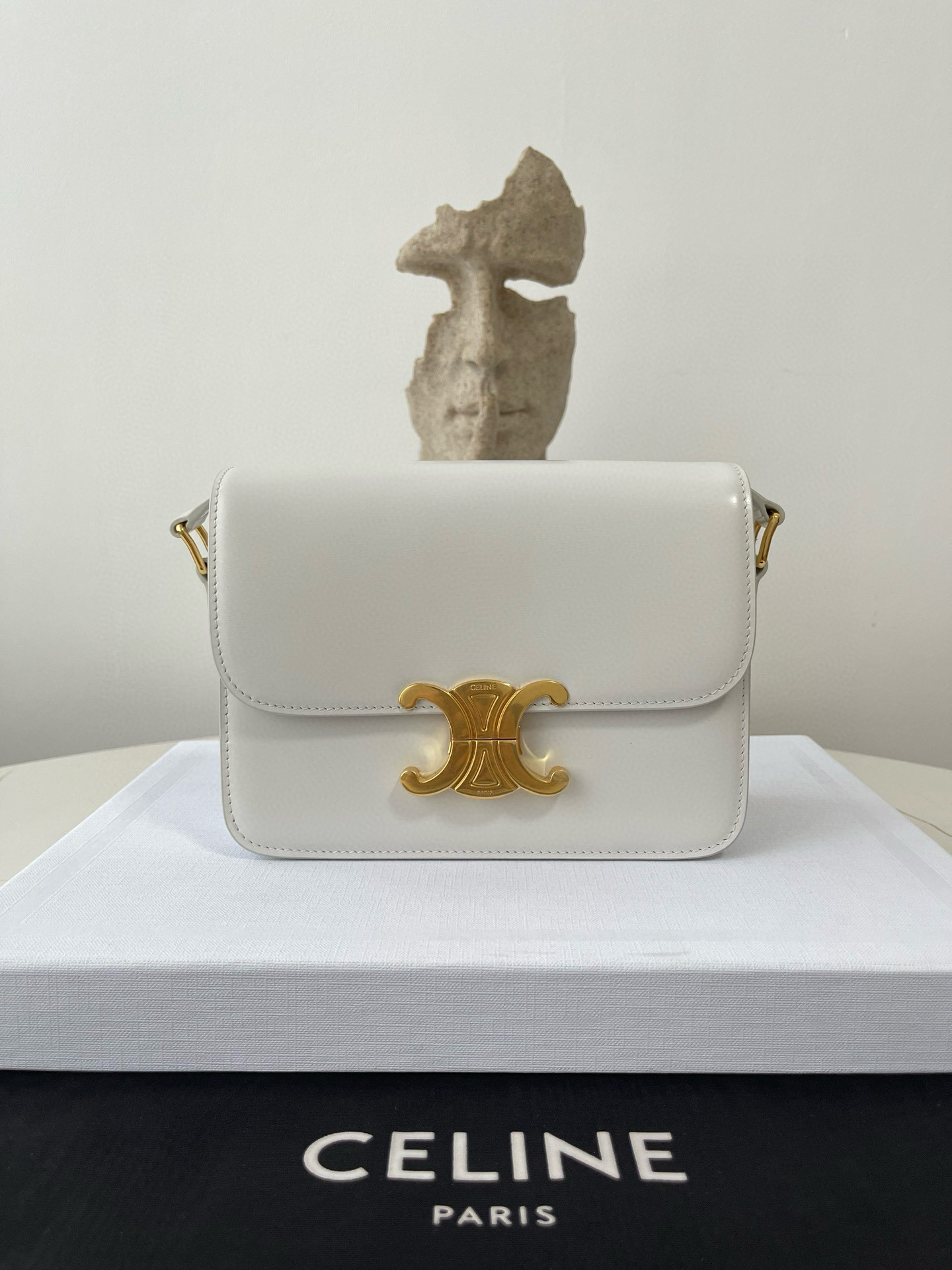 Celine Teen Triomphe