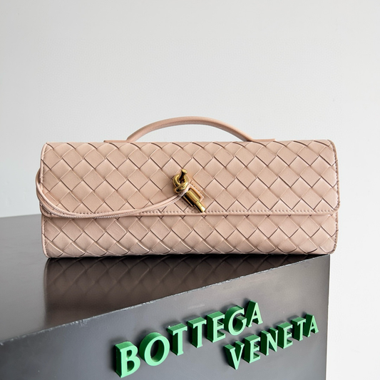 Bottega Veneta Andiamo Clutch