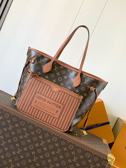 Louis Vuitton Neverfull Indside Out MM